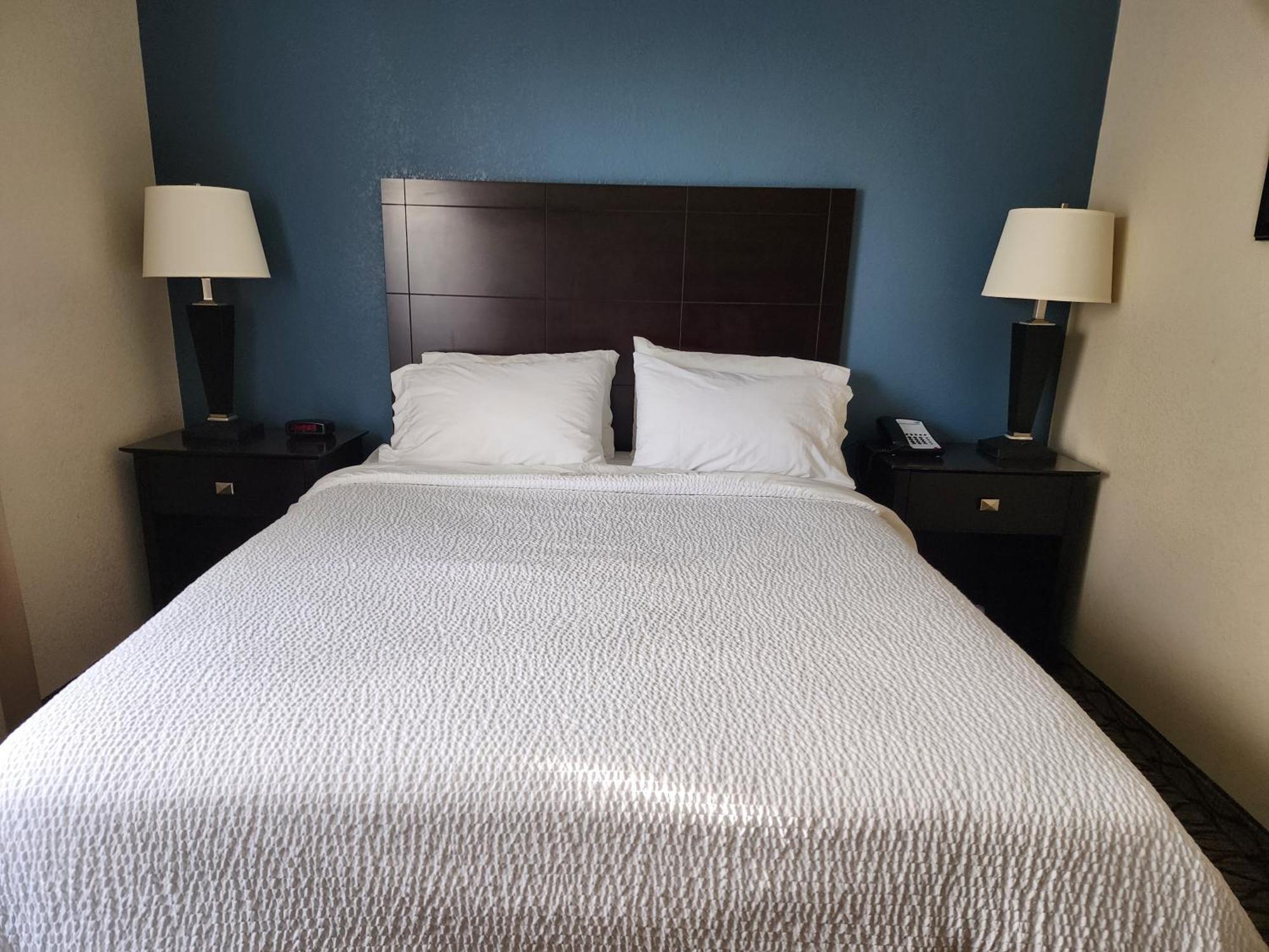 Holiday Inn Express Hotel & Suites Cadillac By Ihg Kültér fotó